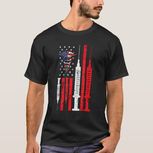 愛国ナース 7月4日 アメリカ国旗 独立 Tシャツ (正面)