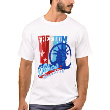 愛国ハートUSA Tシャツ