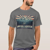 愛国レトロアルプスの旅景色探検家 Tシャツ (正面)