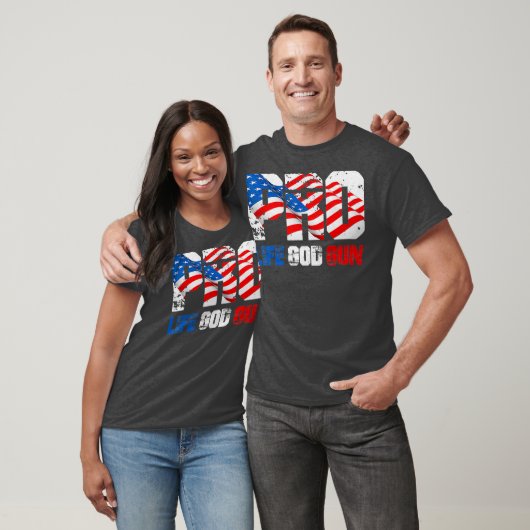 愛国主義プロライフプロゴッドプロガンプロガンガン Tシャツ (ユニセックス)