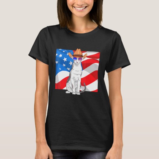 愛国心あふれるオリエンタルショートヘア猫 アメリカ独立記念日 Tシャツ (正面)