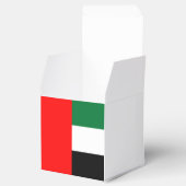 愛国心あふれるギフトボックス UAEの国旗付き フェイバーボックス (オープン)