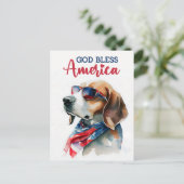 愛国心あふれるビーグル犬、神よアメリカを祝福し給え ポストカード (スタンド正面)