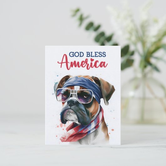 愛国心あふれるボクサー犬、「神よアメリカを祝福し給え」ポストカード ポストカード (スタンド正面)