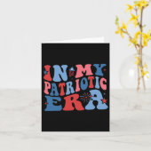 愛国心あふれる時代の愛国心あふれるTシャツ 4日目の7月 カード (黄色い花)