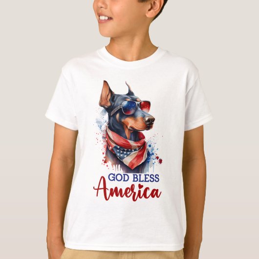 愛国心あふれる犬 - ドーベルマン Tシャツ (正面)