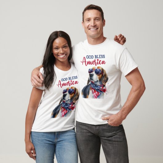 愛国心あふれる犬 ビーグル Tシャツ (ユニセックス)