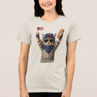 愛国心あふれる猫のTシャツ 女性用 ネコ好きのためのTシャツ トライブレンドTシャツ