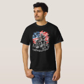 愛国心あふれるATVクワッドライダー Tシャツ (正面フル)