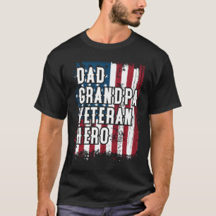 愛国心が強いパパの祖父の退役軍人の英雄のAmercianの旗 Tシャツ