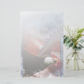 愛国心が強いワシ静止した 便箋 (スタンド正面)