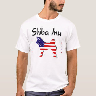 愛国心が強い米国の柴犬 Tシャツ