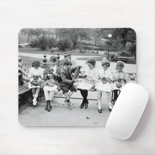 愛国心が強い編み物の蜂、早い1900年代 マウスパッド (マウス)