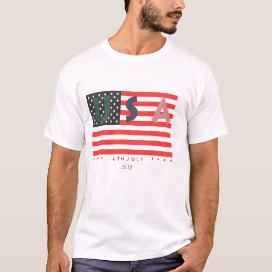 愛国心が強い7月の4日Tシャツ Tシャツ (正面)