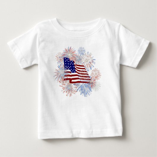 愛国心が強いKRWの米国旗の花火 ベビーTシャツ (正面)