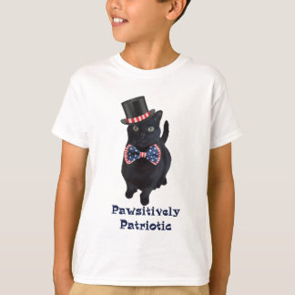 愛国心が強いPawsitively Tシャツ