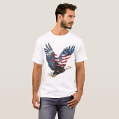 愛国心に富んだイーグルアメリカ国旗Tシャツ Tシャツ (正面フル)