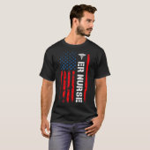 愛国心のあるナースシャツレトロアメリカ国旗4位 Tシャツ (正面フル)