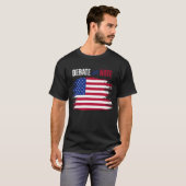 愛国心のある議論は憎悪とは異なる Tシャツ (正面フル)