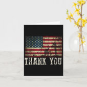 愛国心を持ったサービスを提供 – 退役軍人の日 カード (黄色い花)