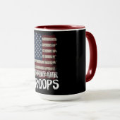 愛国心を燃やす軍隊を支援- 7月4日 マグカップ (正面右)