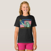 愛国的で不可分な自由と正義 Tシャツ (正面フル)