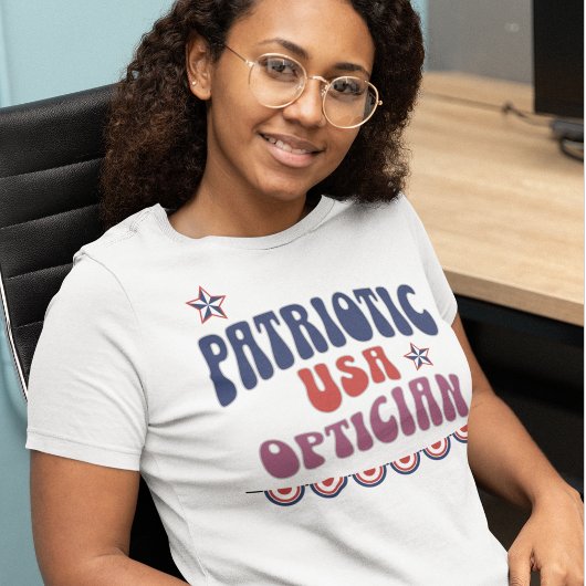 愛国的なアメリカのオプティシャン Tシャツ
