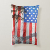 愛国的なアメリカ国旗がデザインされた両面仕様 アクセントクッション (裏面(縦))