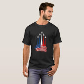 愛国的なアメリカ国旗の戦闘機ジェット国旗のハート4th of tシャツ (正面フル)