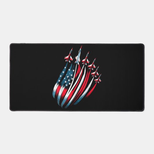愛国的なアメリカ国旗の戦闘機7月4日 デスクマット (正面)