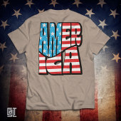 愛国的なアメリカ国旗の文字 太字のアメリカの誇り Tシャツ
