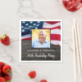 愛国的なアメリカ国旗の軍隊誕生日パーティー スタンダードカクテルナプキン (インサイチュ)