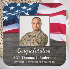 愛国的なアメリカ国旗の軍隊退職 スクエアシール