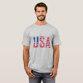「愛国的なアメリカ国旗Tシャツデザイン」。 Tシャツ (正面フル)