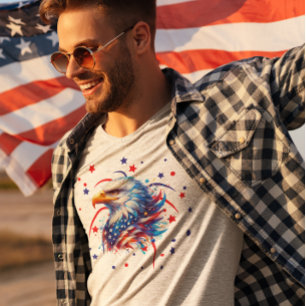 愛国的なイーグル花火 Tシャツ