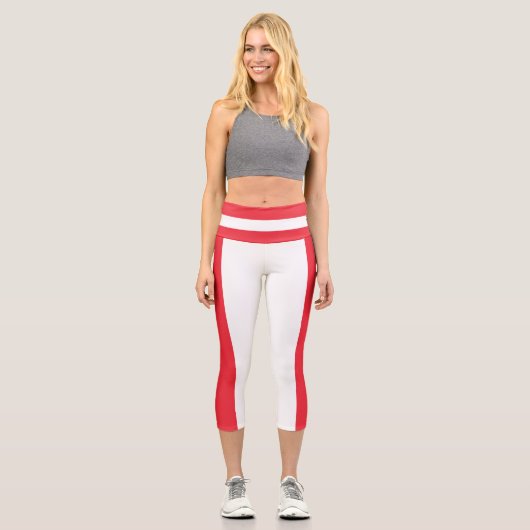 愛国的なオーストリア国旗のカプリレギンス カプリレギンス (正面)