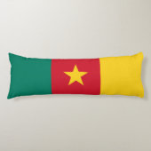 愛国的なカメルーンの国旗 ボディピロー (正面)