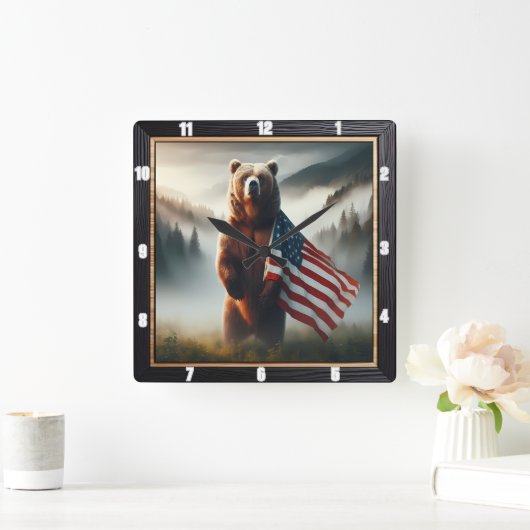 愛国的なクマの野生生物林 スクエア壁時計 (ホーム)