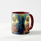 愛国的なコーヒーマグ – 7月4日 – 自由 マグカップ (正面右)