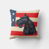 愛国的なスコッチテリアのクッション クッション (裏面)