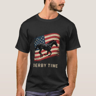 愛国的なダービーの時間の競馬ファンのTシャツ Tシャツ