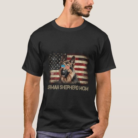 愛国的なドイツの羊飼いママ国旗アメリカ合衆国Do Tシャツ (正面)