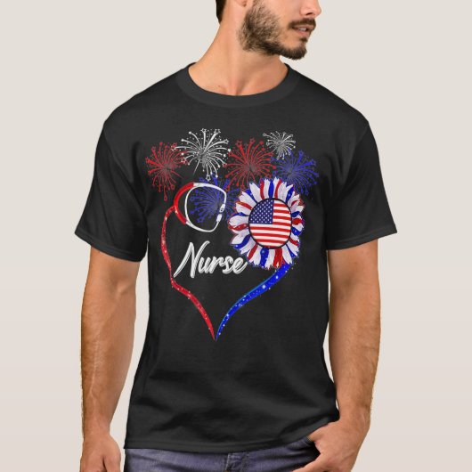 愛国的なナースひまわり花7月男性へ4日 Tシャツ (正面)