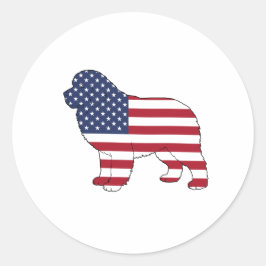 愛国的なニューファンドランド犬のUSAフラグデザイン 7月4日 ラウンドシール