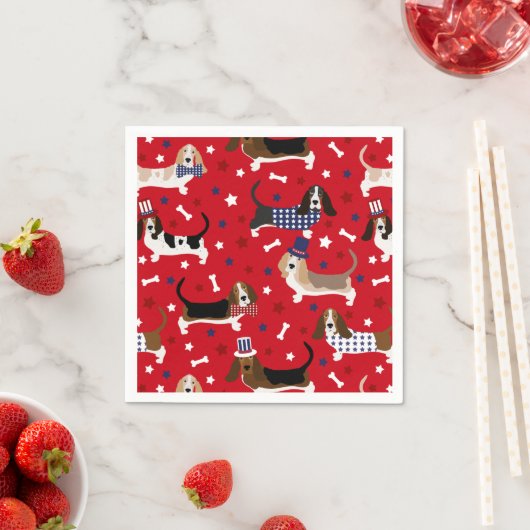 愛国的なバスセットハウンドナプキンス スタンダードカクテルナプキン (インサイチュ)