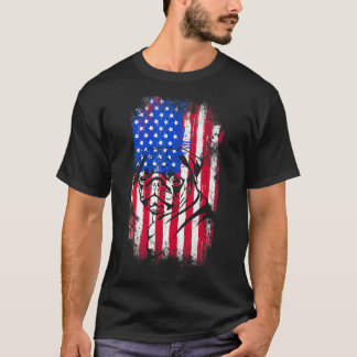 愛国的なパグレトロアメリカンフラッグドッグパパ Tシャツ