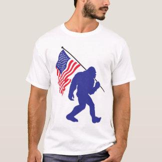 愛国的なビッグフット Tシャツ