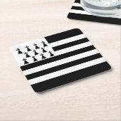 愛国的なブリタニー国旗 スクエアペーパーコースター (アングル)