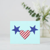 愛国的なブルースター赤と白ストライプハート ポストカード (スタンド正面)