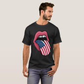 愛国的な唇 舌 アメリカ国旗 7月4日 アメリカ Tシャツ (正面フル)